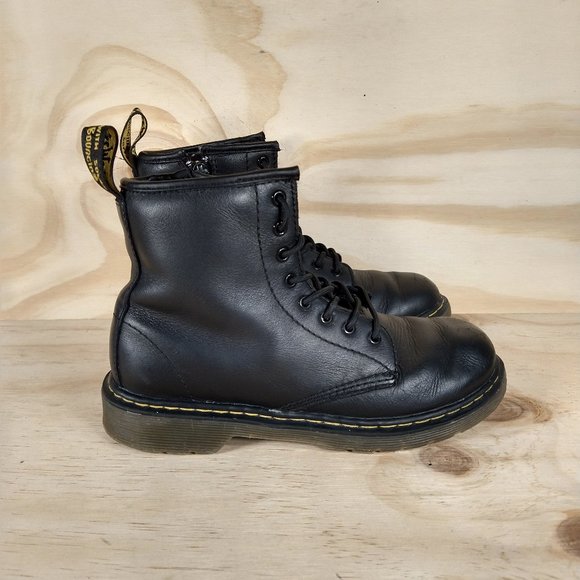 Dr Martens Delaney Leather Boots 